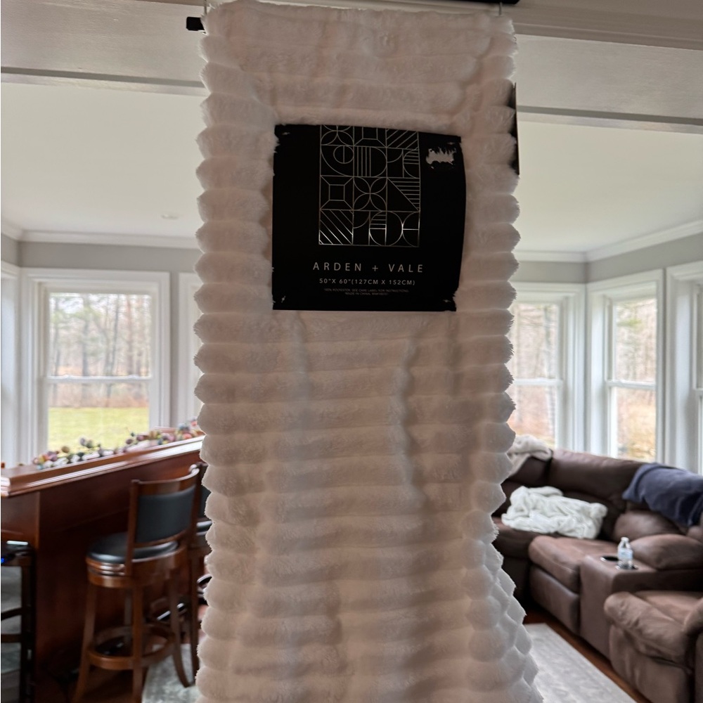 Arden + Vale White Textured Blanket